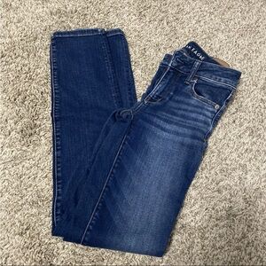 American Eagle Outfitters Women's Dark Blue Skinny Jeans